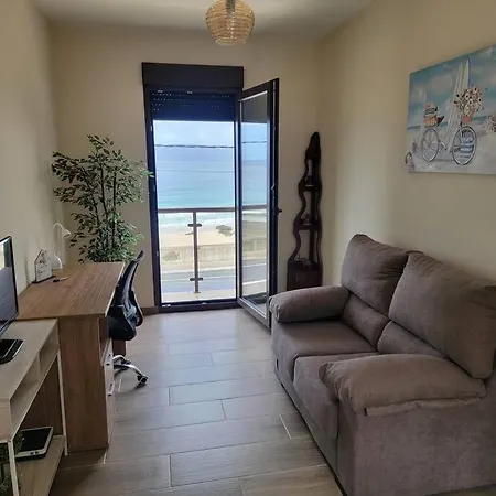 度假居 Ventana Al Atlantico - House Across From The *