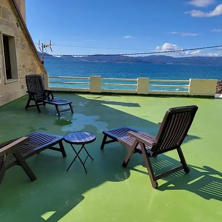 Ventana Al Atlantico - House Across From The