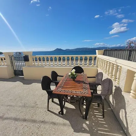 度假居 Ventana Al Atlantico - House Across From The 普埃尔托德尔松