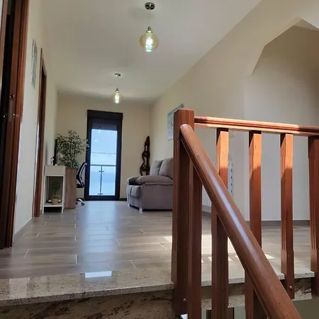 Ventana Al Atlantico - House Across From The 포토도손