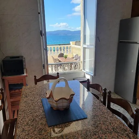 Ventana Al Atlantico - House Across From The